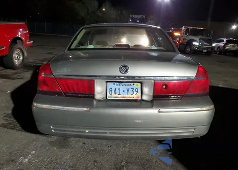 2000 Mercury Grand Marq z USA, uszkodzony, nr VIN 639727